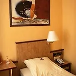 Astor Szálloda 3*
