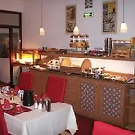 Szálloda Astor 3*