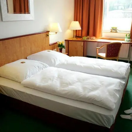 Astor 3*